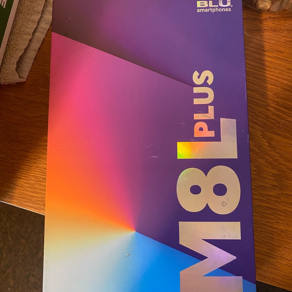 Blu M8L Plus tablet